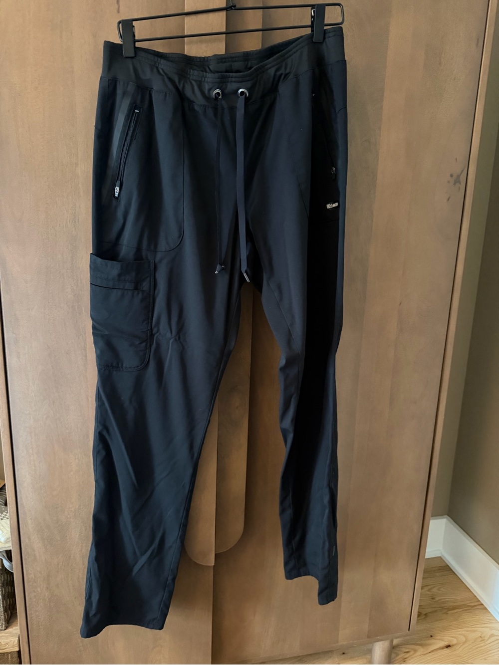 Grey's Anatomy Black Straight-Leg Cargo Scrub Pants